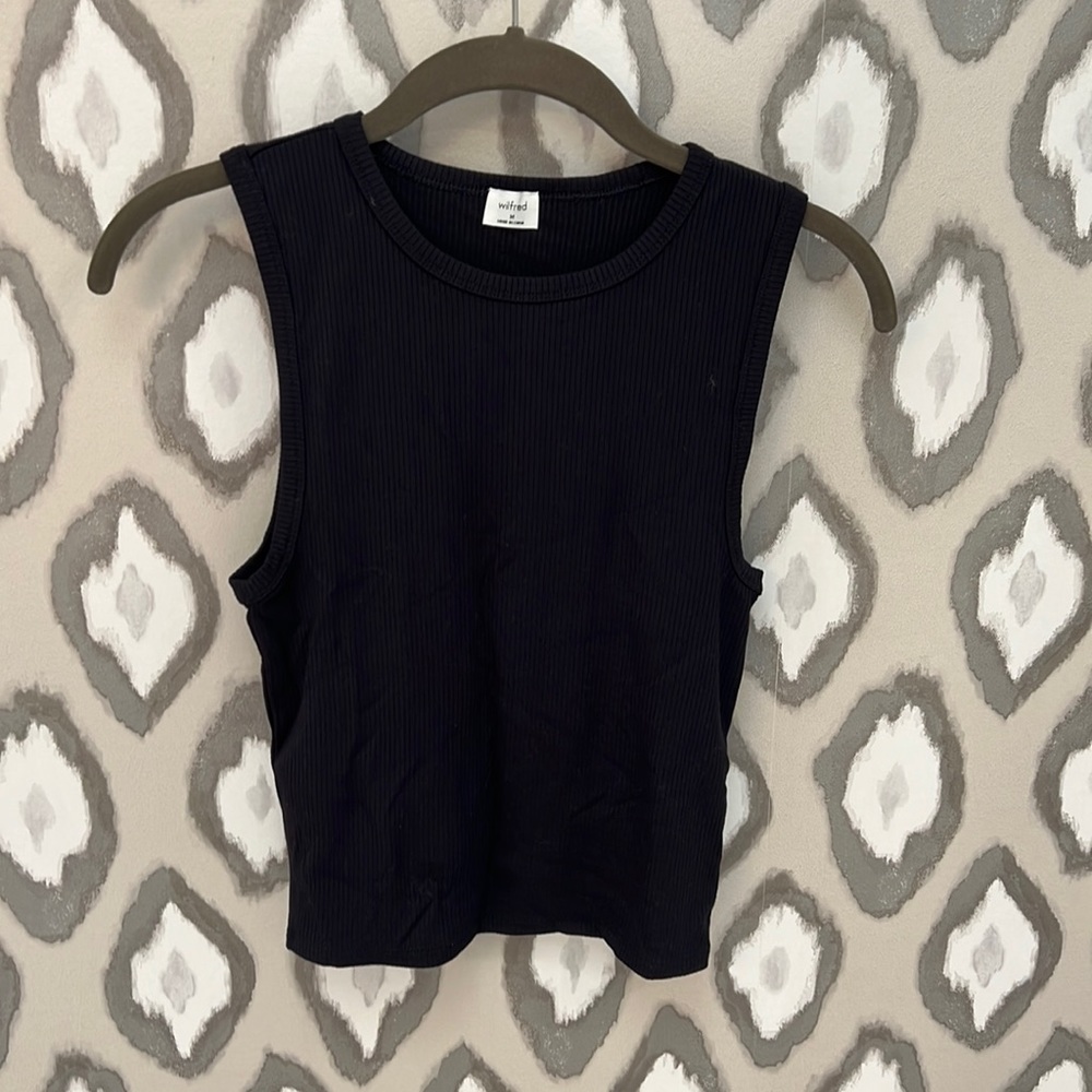 black ribbed aritzia tank top